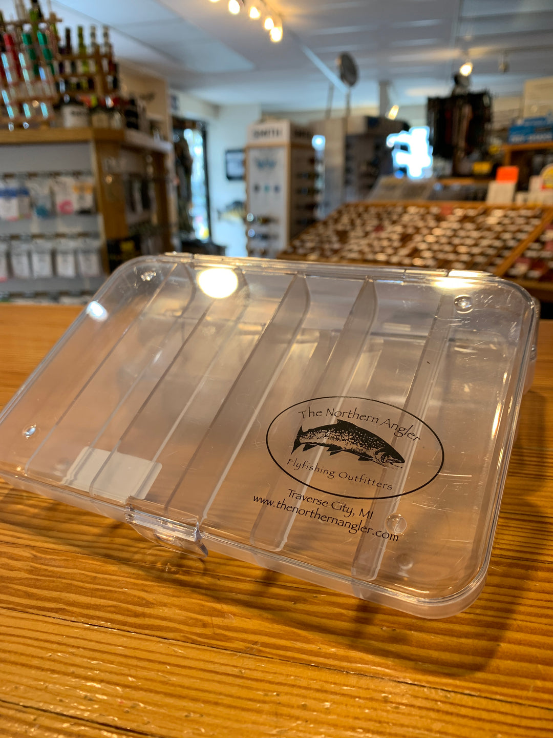 Northern angler 6 compartment fly box